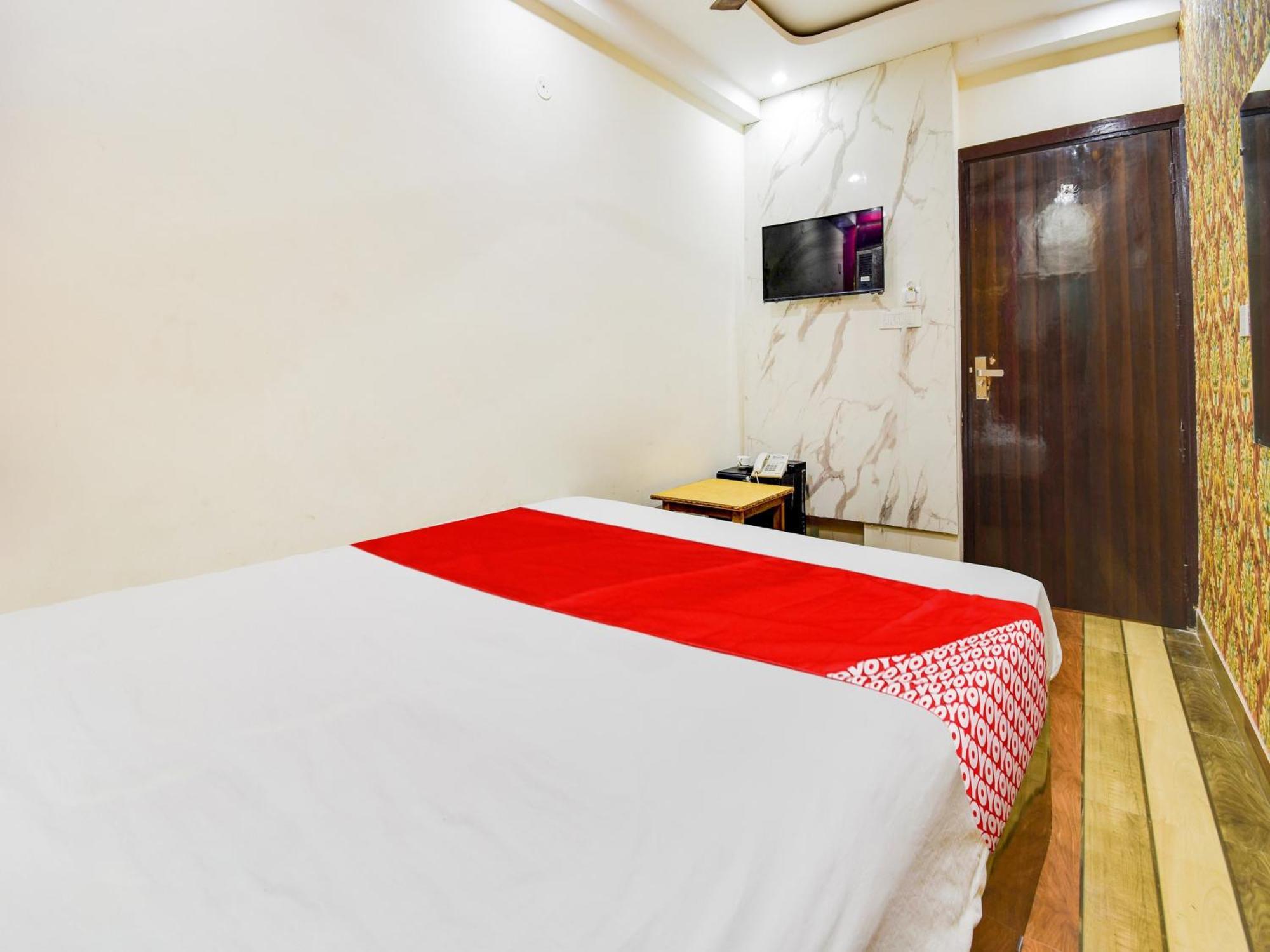 Hotel O Double Rr 뉴델리 외부 사진