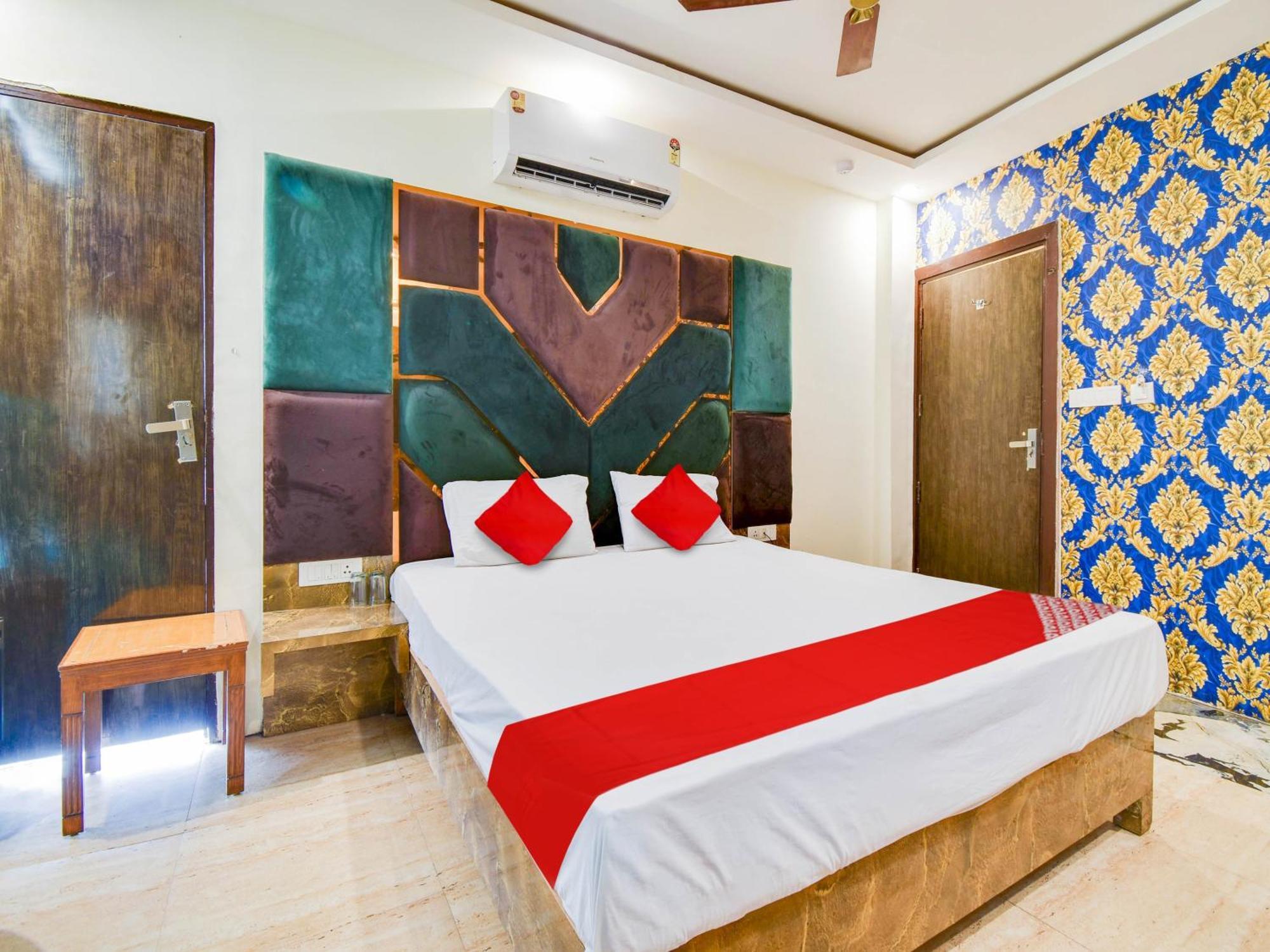 Hotel O Double Rr 뉴델리 외부 사진