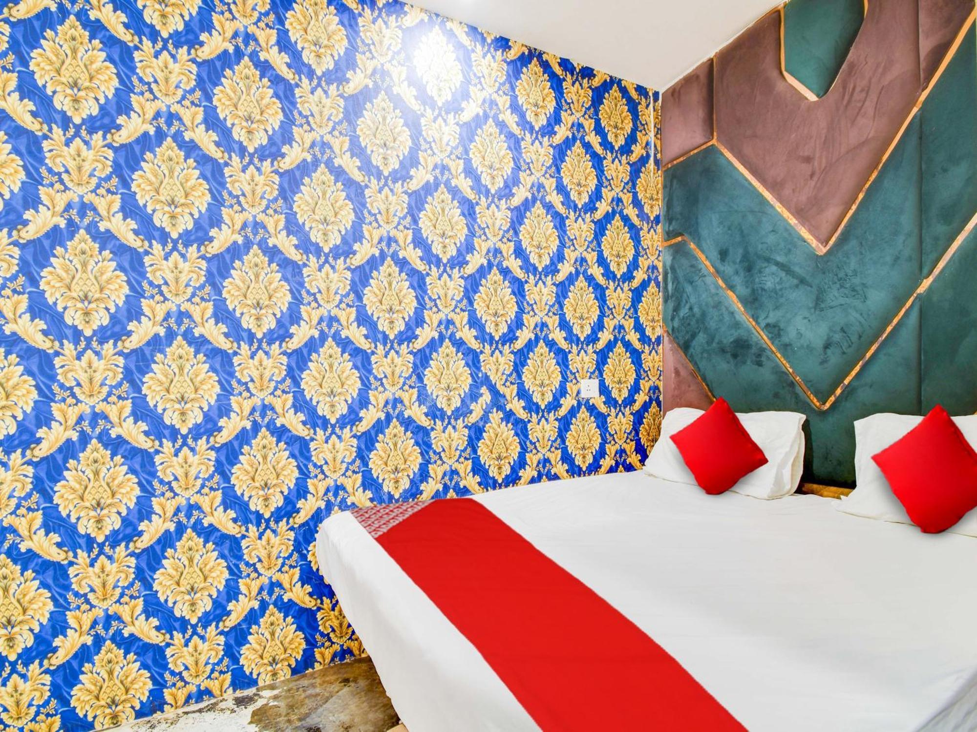 Hotel O Double Rr 뉴델리 외부 사진
